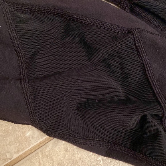 black tna mesh leggings - Picture 4 of 4